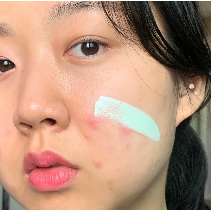 Kem dưỡng nâng tone NUMBUZIN GOODBYE REDNESS DERMA TONEUP