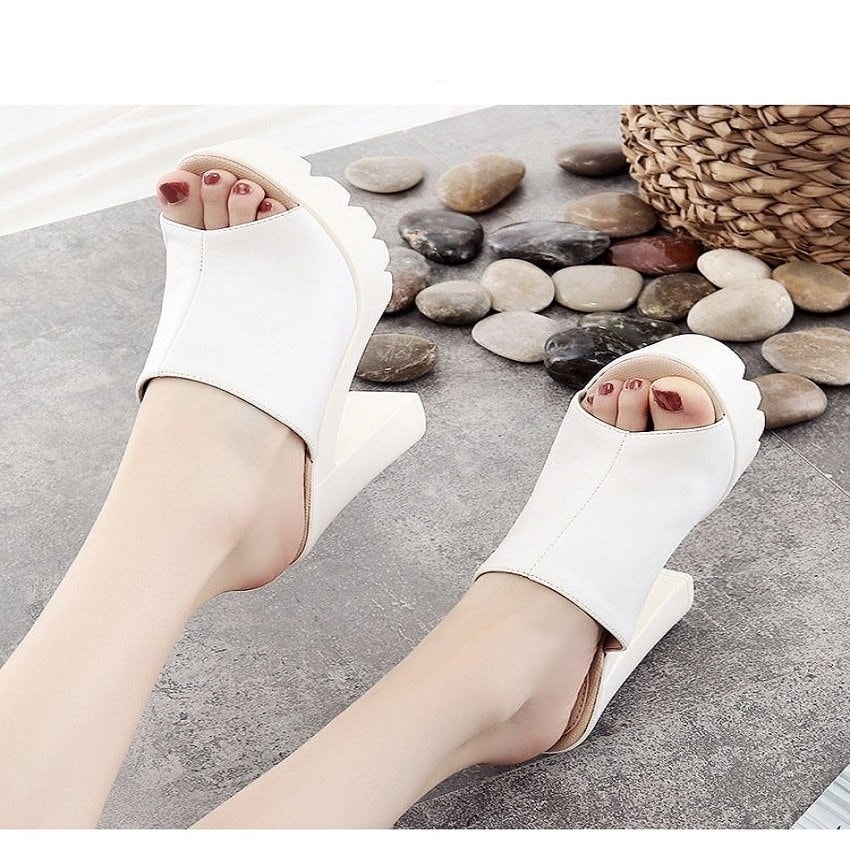 Dép cao gót bảng to đế răng cưa 10p