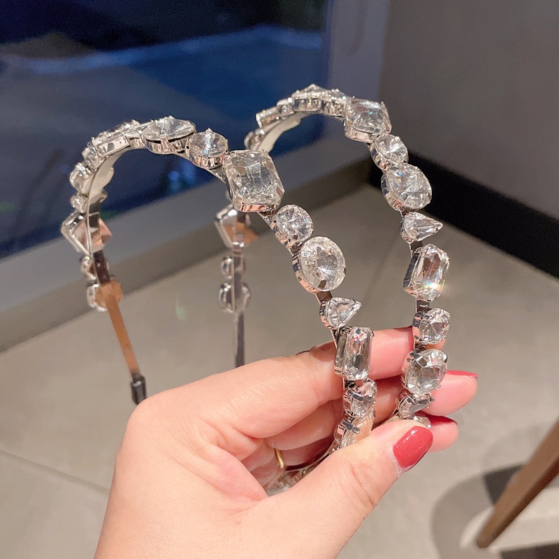 Cài tóc đính đá pha lê thiết kế đơn giản phong cách Hàn Quốc thời trang cho nữ