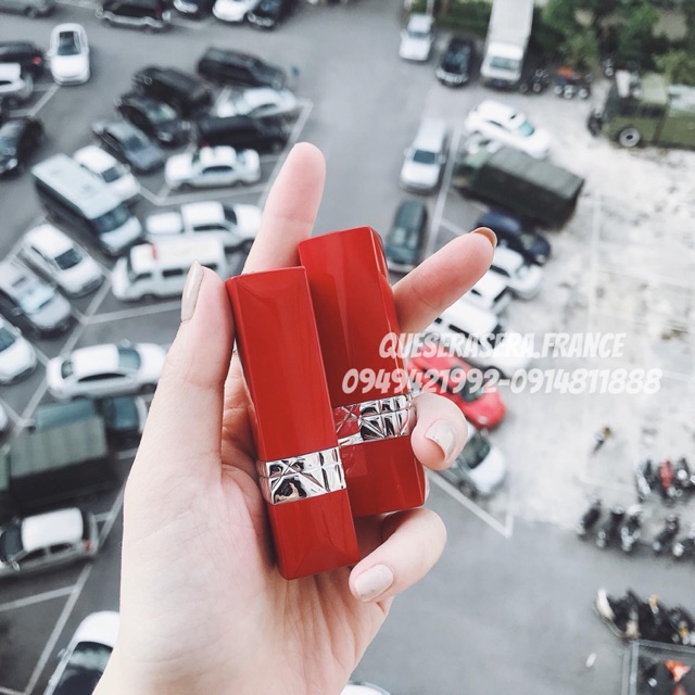 Dior vỏ đỏ Ultra Rouge