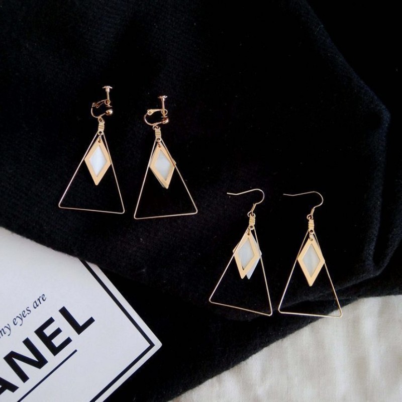 Khuyên tai nữ Hàn Quốc dáng dài thiết kế trẻ trung độc đáo mẫu mới nhất 2022