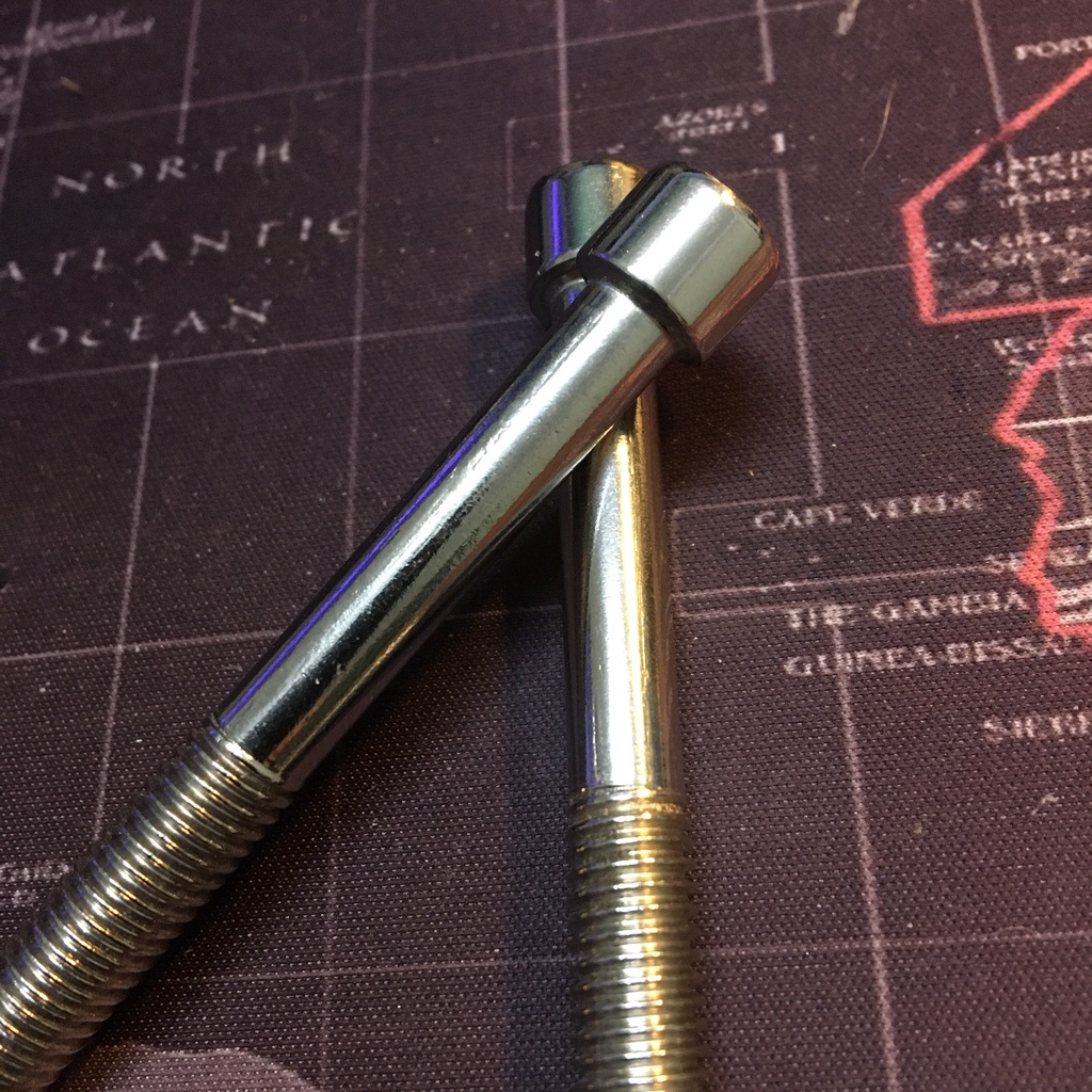 Ốc inox M8 dài 7 cm
