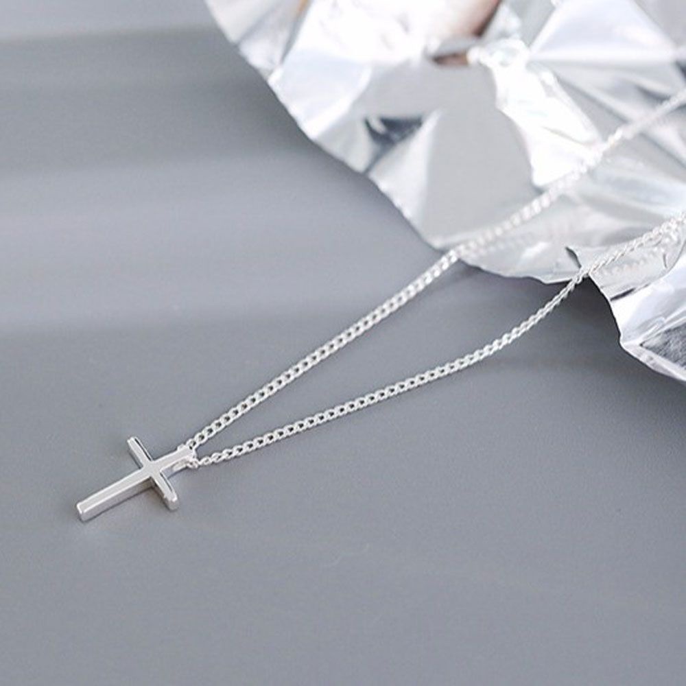 1 vòng cổ Mặt Hình Thánh Giá Mạ Nhiều Màu Thời Trang Hàn Quốc