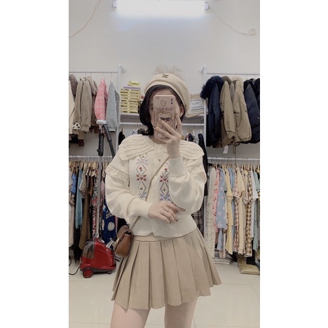 Áo len thêu hoa xinh