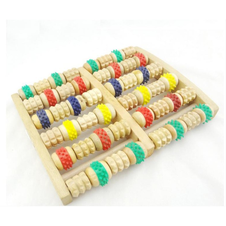 MASSAGE CHÂN BẰNG GỖ