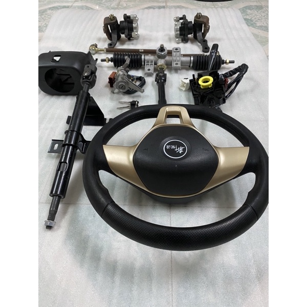 Bộ lái vô lăng xe 4 bánh đầy đủ,mai ơ tim ốc đo vuông 7cm,chéo 10cm,dùng chế xe 4 bánh lái vô lăng