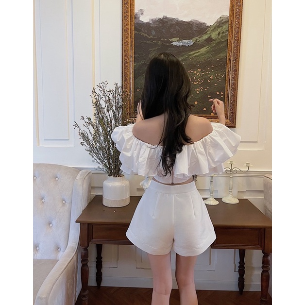 Anis_ Áo croptop trễ vai bẹt vai bánh bèo hàn quốc có thun ngực Laphin Top