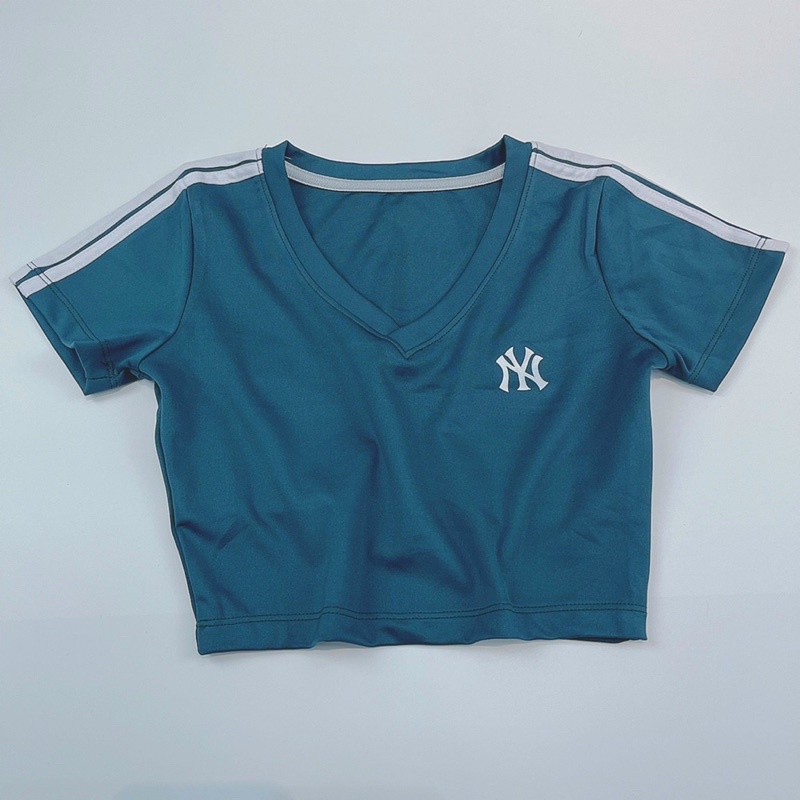 Áo Croptop Thể Thao Tập Gym Yoga Nữ - Áo Croptop Thể Thao Ny Phối 3 Sọc Siêu Xinh, Chất Thun Polly Mềm Mịn