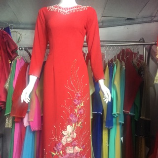 Áo dài mẹ, bà sui