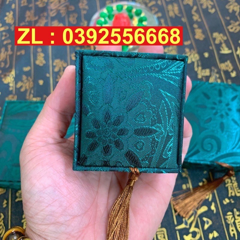 Hộp gấm xanh lá 6x6,5 cm ❤️siêu rẻ❤️ sẵn sll