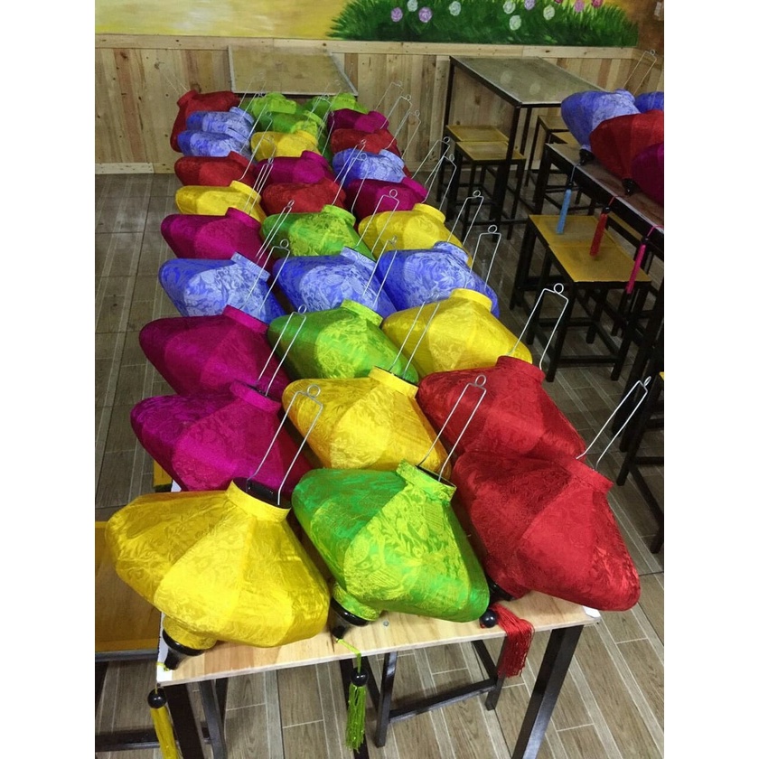 Đèn Lồng Hội An hình Đĩa Bay 30cm, 45cm, 60cm vãi lụa, gấm.