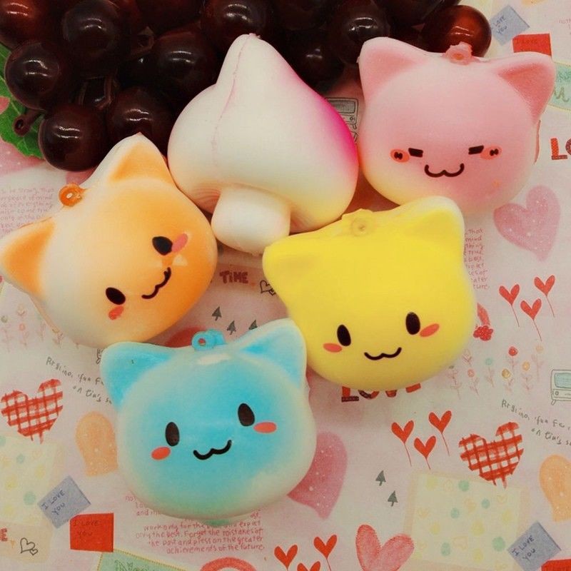 Squeezable Mushroon Emoji Toy Slow Rising Squeeze Toys Pressure Stress Reliever