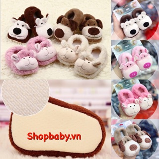 Giày bông hình thú chống trơn trượt cho bé