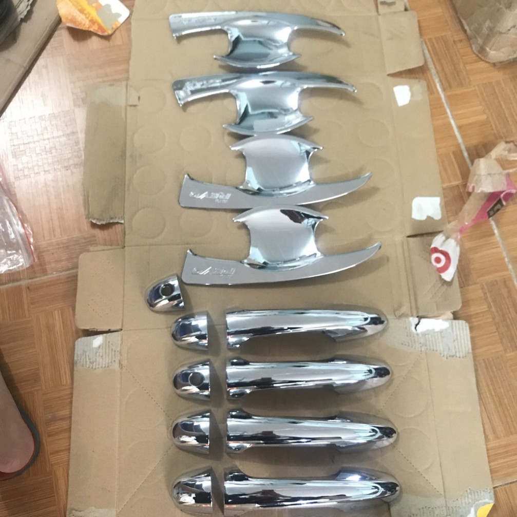 Bộ tay cửa và Hõm cửa mạ crom cho Xe Toyota Hilux Đời Revo 2016-2021