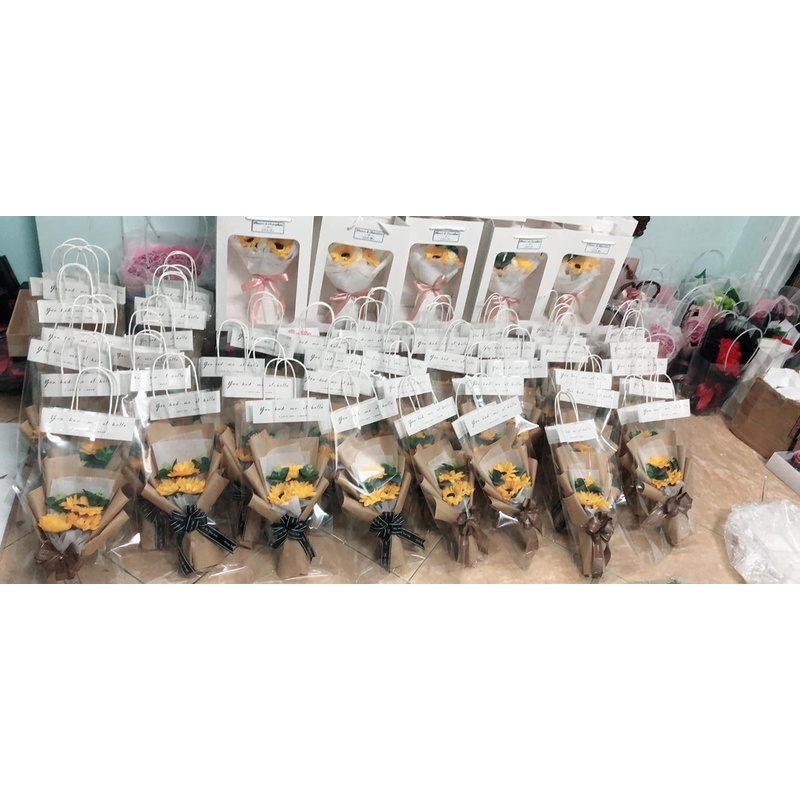 Hoa sáp 5 bông hướng dương, hoa sáp hướng dương các mẫu kèm túi thiệp