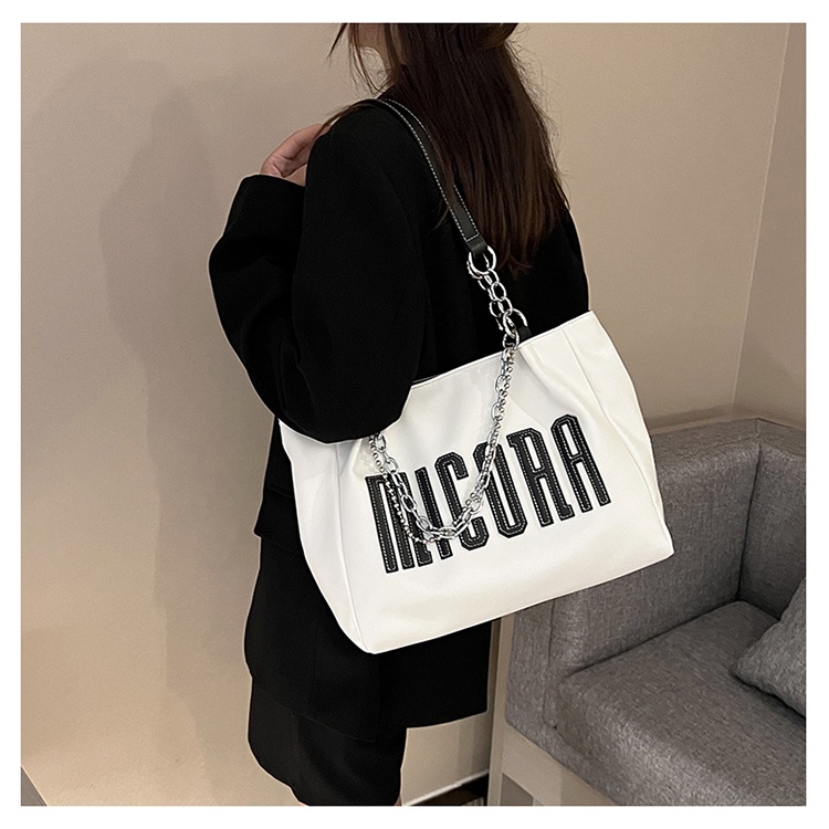 Túi Xách Cỡ Lớn Thời Trang Dành Cho Nữ