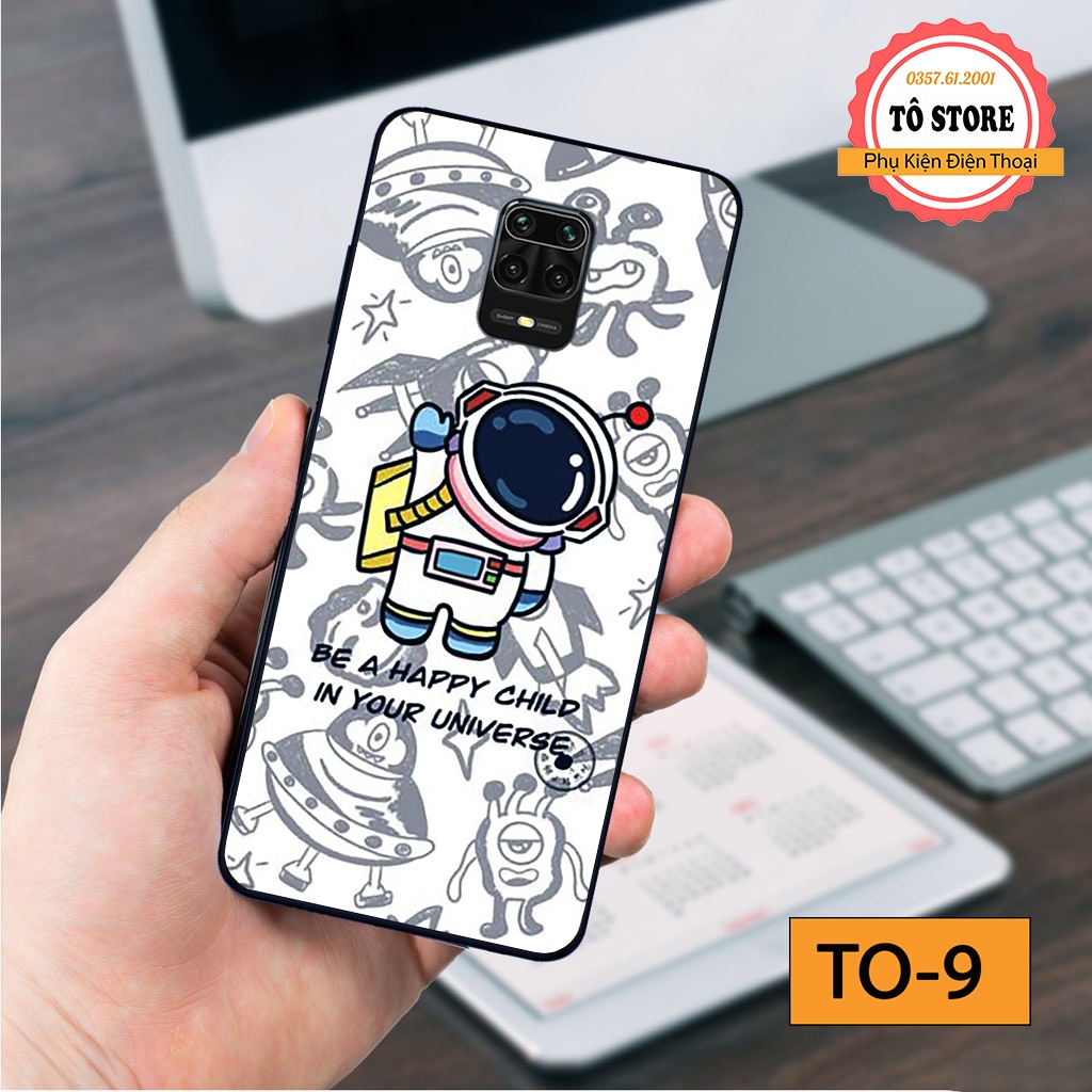 Ốp lưng Xiaomi Redmi 9 / Redmi Note 9 / Redmi Note 9S / Redmi Note 9 Pro - Ốp lưng Xiaomi in hình phi hành gia vũ trụ