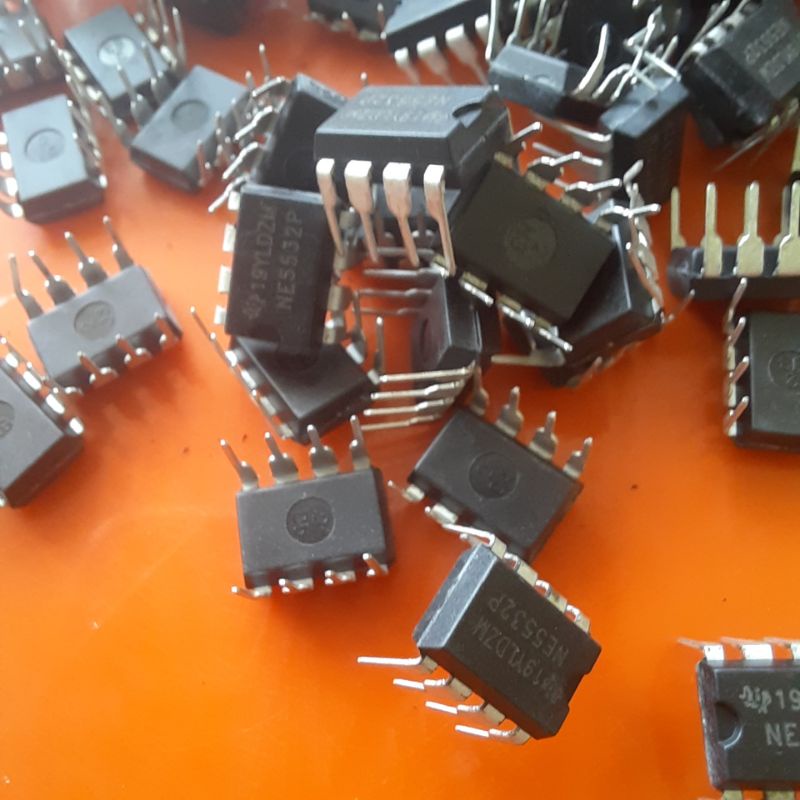 IC NE5532 Linh Kiện khuếch đại âm thanh SOP-8 chân cắm