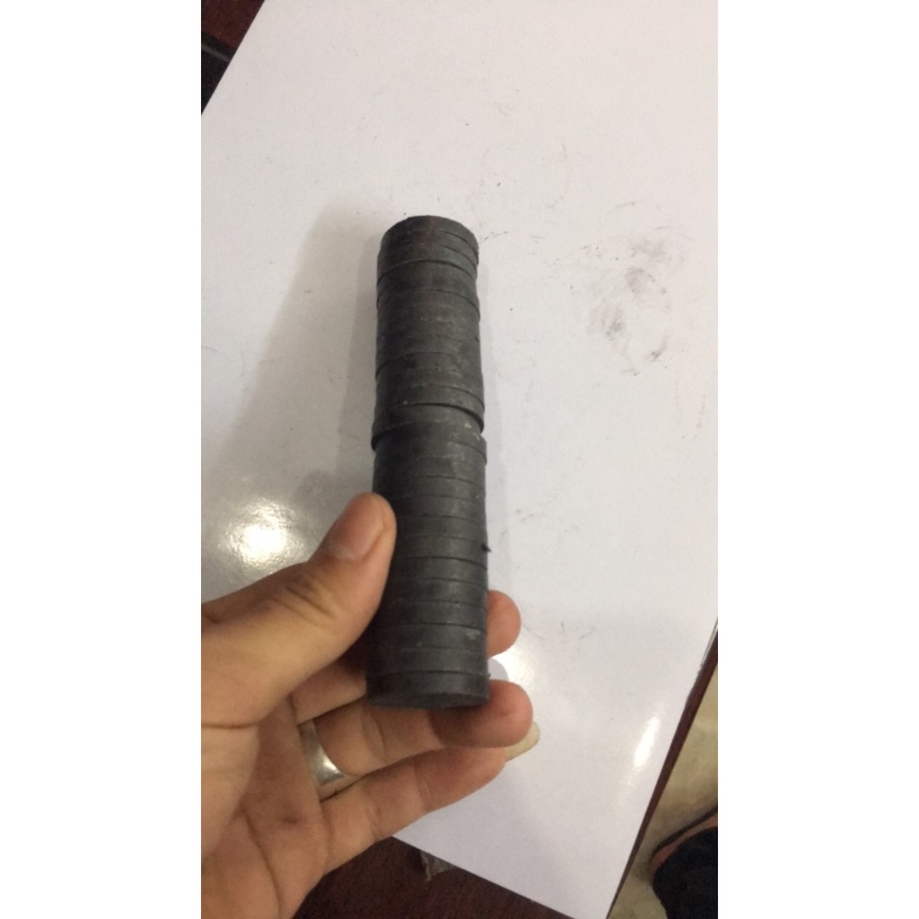Nam châm Ferrite 30x5mm