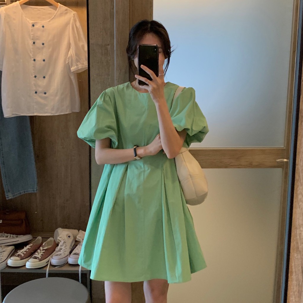 Đầm Dáng Rộng Màu Trơn Xếp Ly Thiết Kế Đơn Giản Hợp Thời Trang | BigBuy360 - bigbuy360.vn