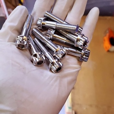 SALAYA TBT Ốc 8x40 v1 inox 304 lắp treo pô ex150 winner sonic và nhiều vị trí trên xe