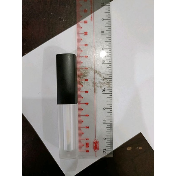 Vỏ Đựng Son Kem Huda Mini Vuông 3ml Thân Phủ Mờ Kiểu Dáng Siêu Xinh - Dùng Làm Son Handmade Cực Yêu