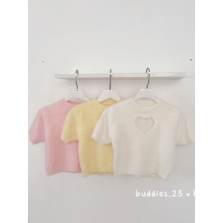 AN598-Áo len khoét tim croptop