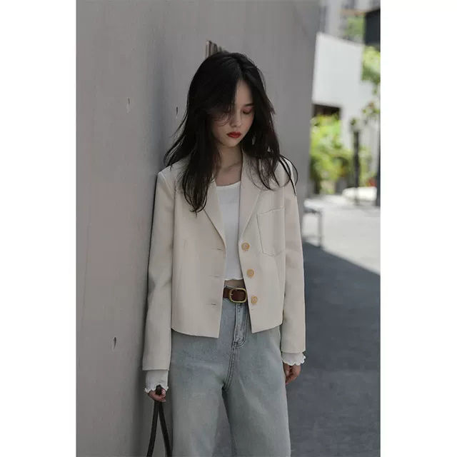 Áo khoác blazer tay dài thiết kế thời trang thanh lịch dành cho nữ | BigBuy360 - bigbuy360.vn