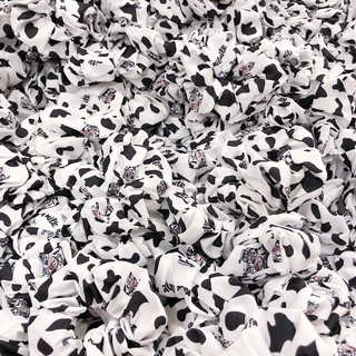 Scrunchies Bò Sữa