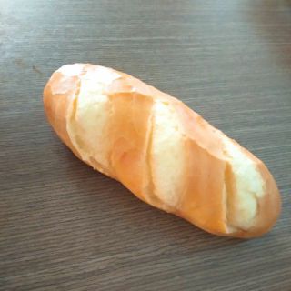 Mô hình bánh mì giả. Phụ kiện chụp ảnh, mô hình bánh mì nhựa