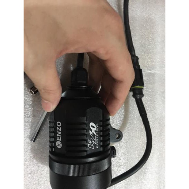 [HÀNG ĐẸP] -  Kenzo kz30 chính hãng siêu sáng 40-60w zoom to nhỏ