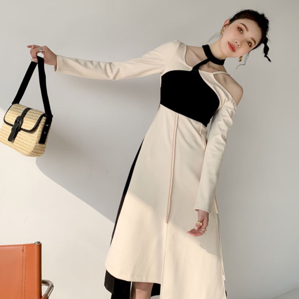 Váy lửng vai chéo cổ bất đối xứng phối màu tương phản thiết kế thời trang | BigBuy360 - bigbuy360.vn