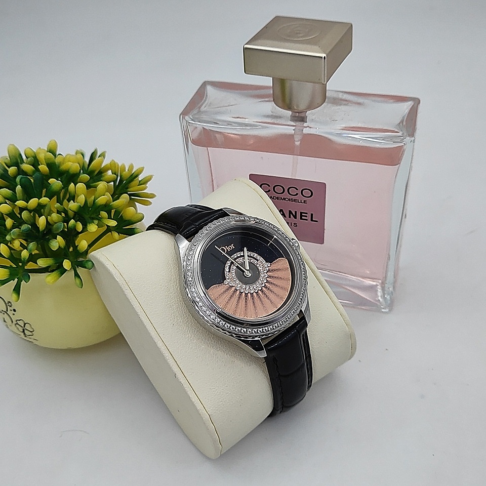 Đồng Hồ Nữ DIOR Mặt Xoay  KÍNH SHAPHIA