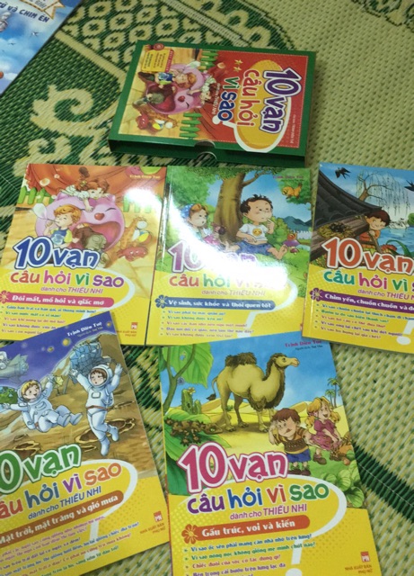 Sách - 10 Vạn Câu Hỏi Vì Sao - Tập 2 (Hộp 5 cuốn )