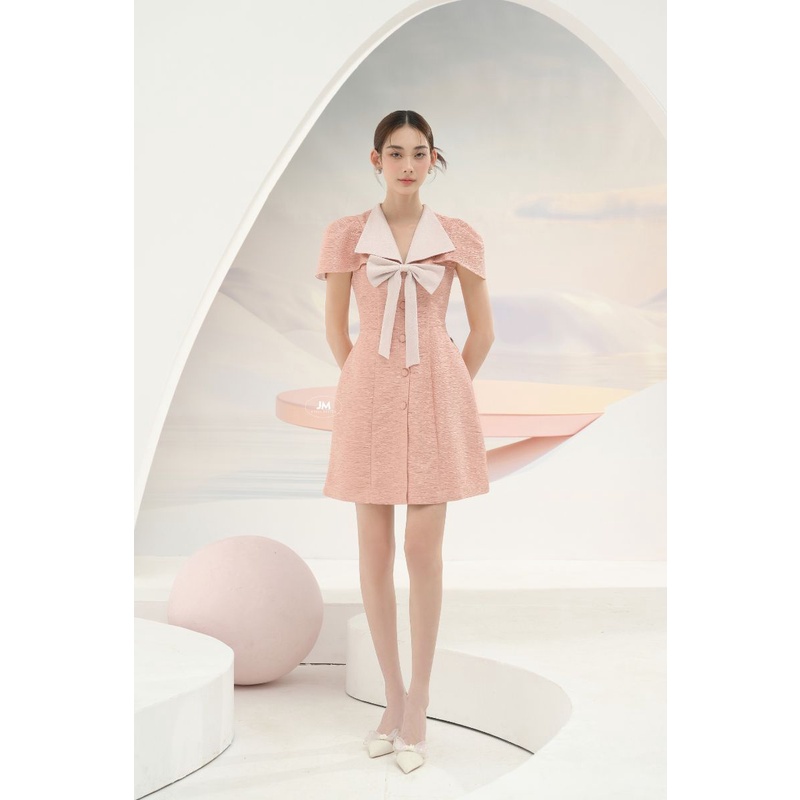 Đầm JM Dress Desgin vai vuông cổ nơ 1P11.2207WF
