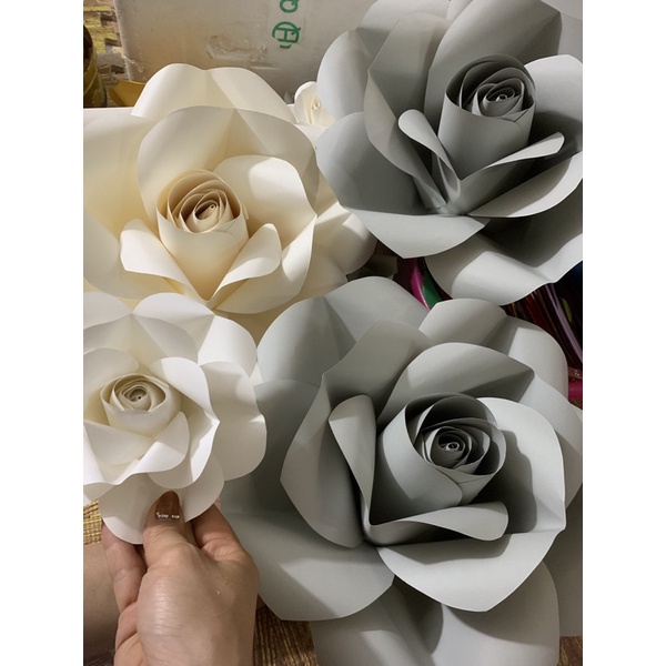 Set hoa giấy mỹ thuật đẹp chuyên trang trí spa, shop, sự kiện. , ko kèm chữ
