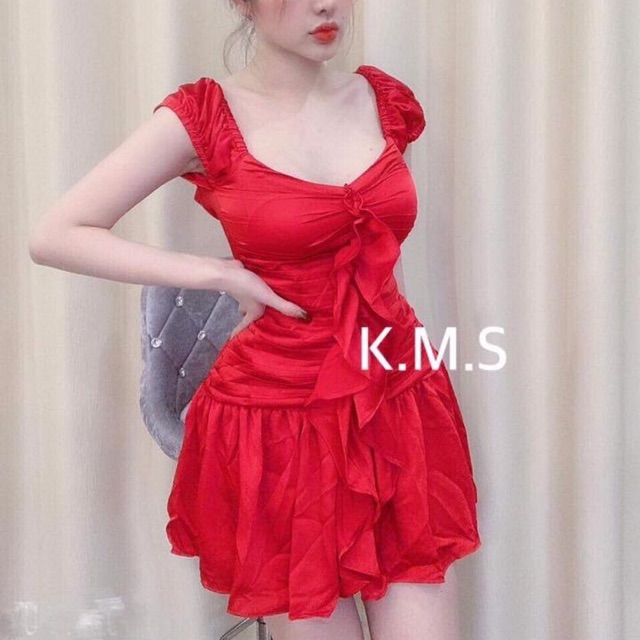 Váy lụa nhún bèo xếp ly