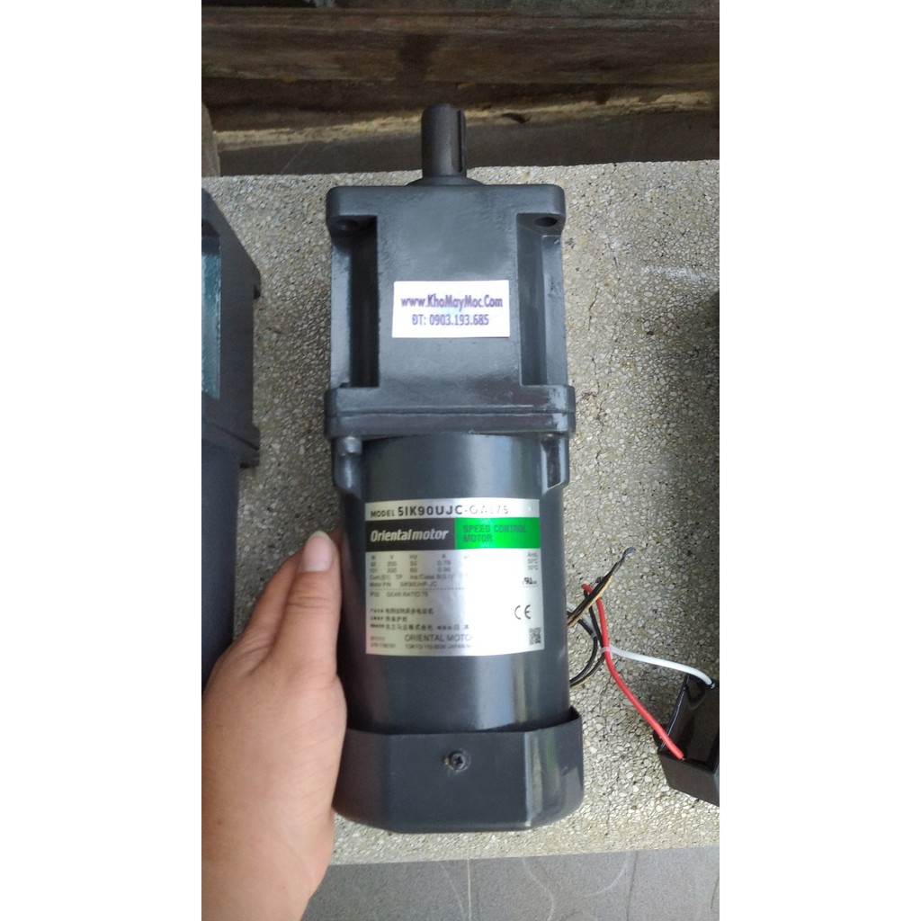 Motor 90w 220vol, đảo chiều, tặng nhông đầu trục, tiết kiệm điện năng