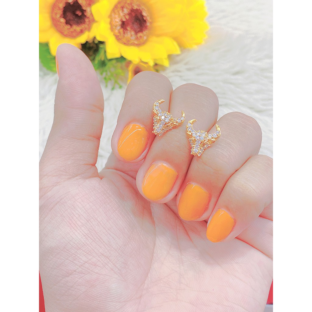 Bông tai nữ - phụ kiện nail đính đá UHA , chuôi cài chắc chắn, kiểu dáng hiện đại, thu hút, sang trọng B95