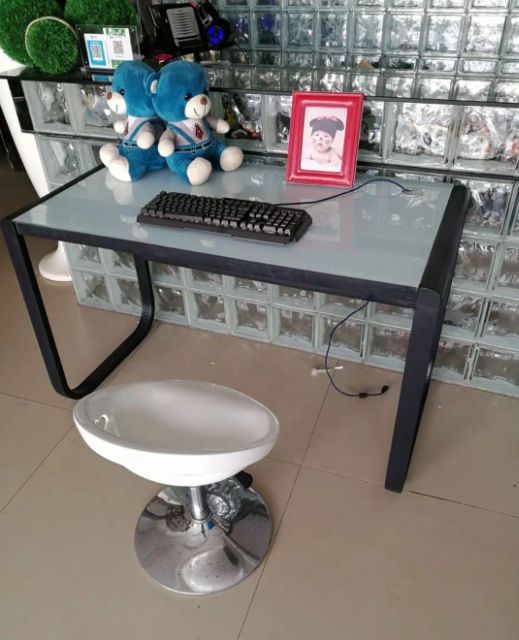 BÀN KÍNH CHỮ U CƯỜNG LỰC 3C