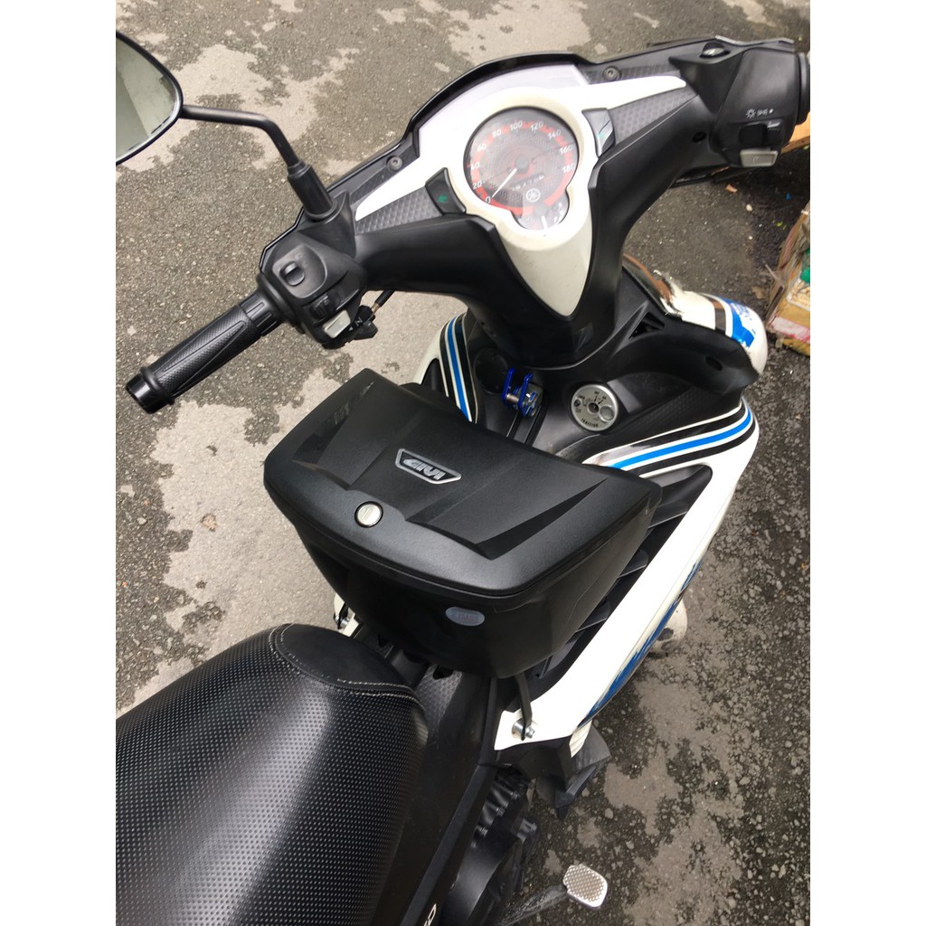 Thùng giữa Exciter 135,  thùng givi G12N kèm pát, hàng Givi chính hãng, bảo hành 2 năm