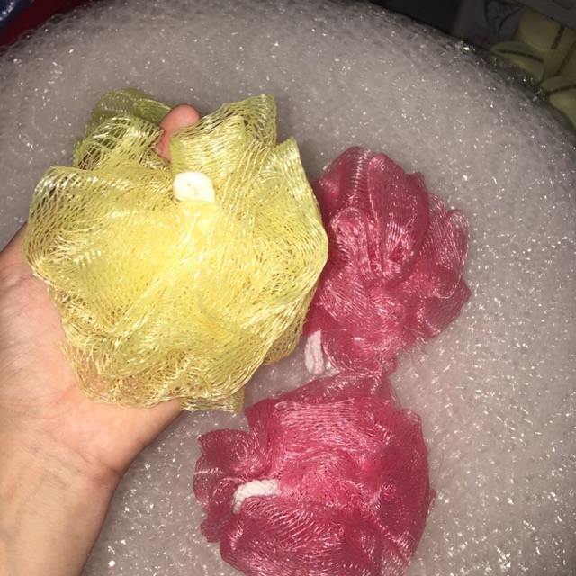 2 bông tắm dạng tròn