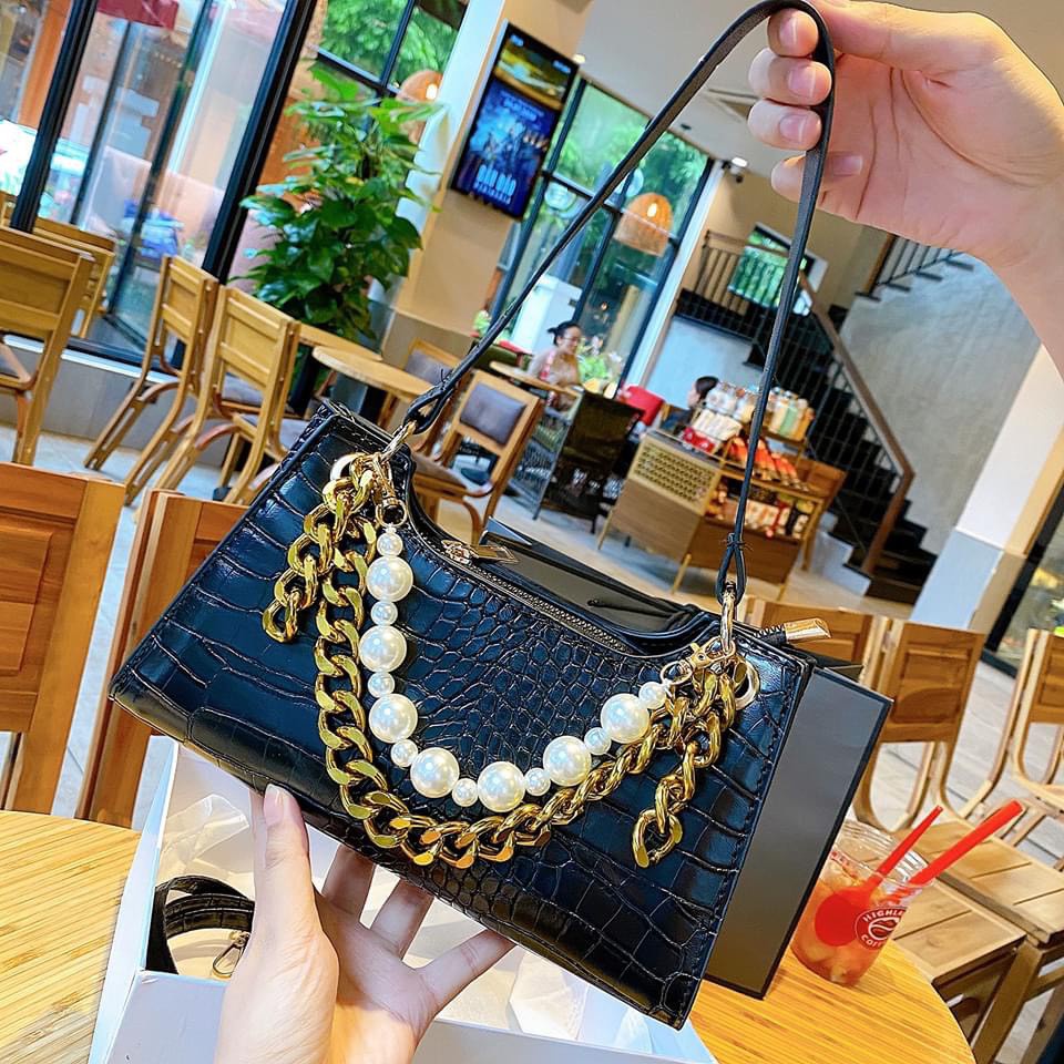 Túi kẹp nách Ngọc Trinh túi xách nữ đeo vai đeo chéo xách tay da vân cá sấu hàng loại 1 siêu hot mẫu mới nhất TKNAPD01