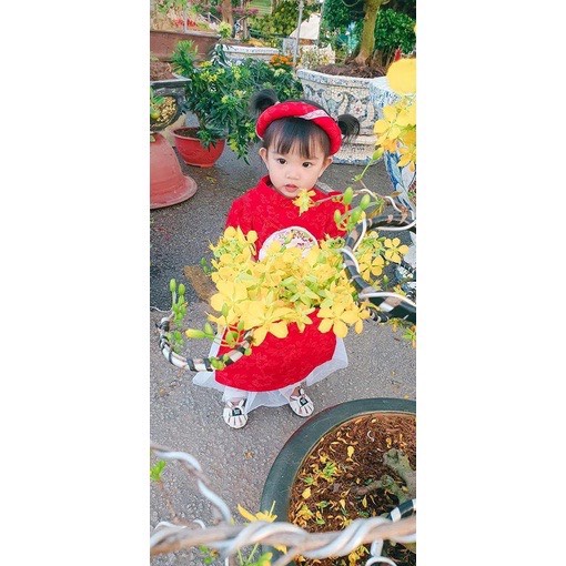 Set áo dài kèm mấn xinh xỉu cho bé cưng