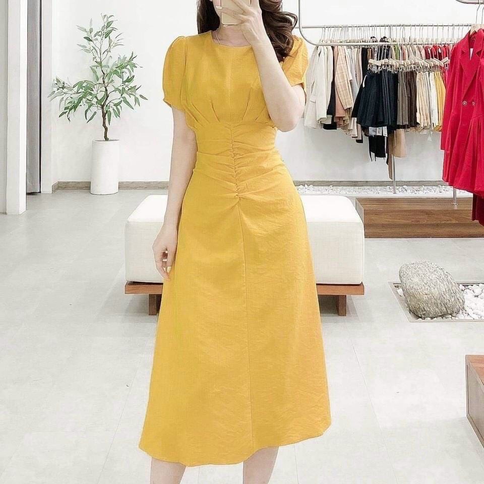 đầm suông nhẹ kiểu nhúm eo cổ tròn ngắn tay