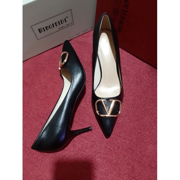 Order giày cao gót bigsize 33-43