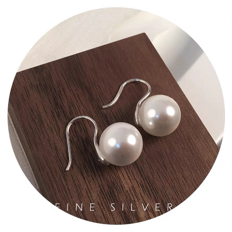 bông tai châu móc siêu hott mọi thời đại, khuyên tai phong cách tiểu thư