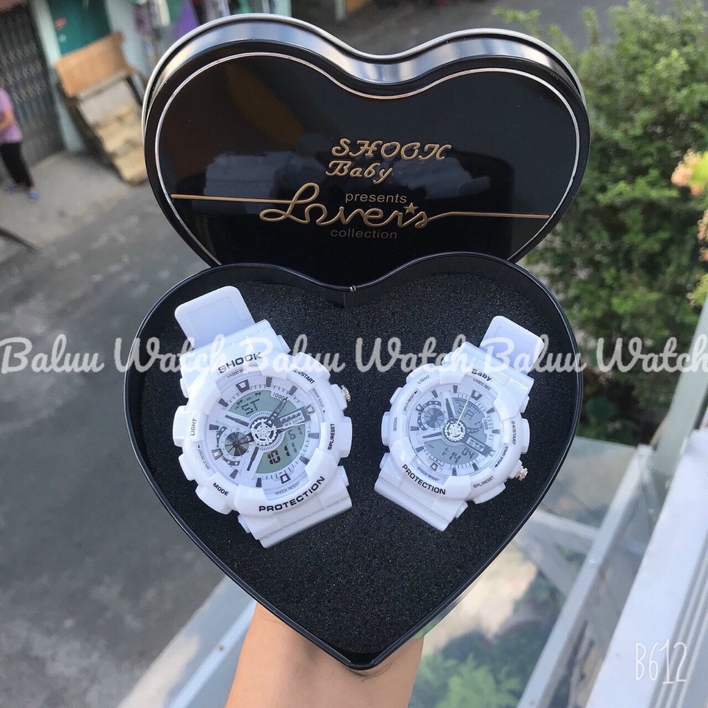 Đồng hồ thể thao nam nữ kim điện tử - GA220 trắng viền đen | BigBuy360 - bigbuy360.vn