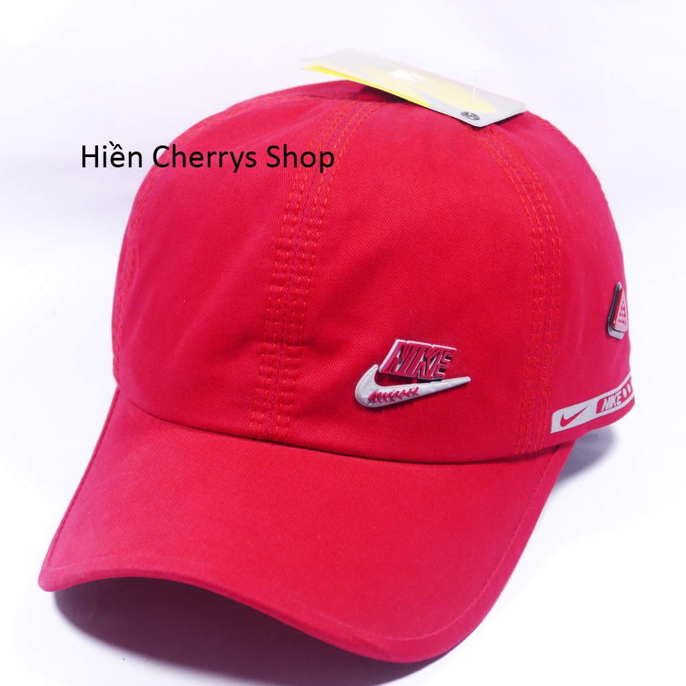 Nón kết cao cấp và hông sò tam giác - Chất liệu vải Kaki bền chắc kết hợp với chữ ép tạo nên sự nổi bật cho người đội