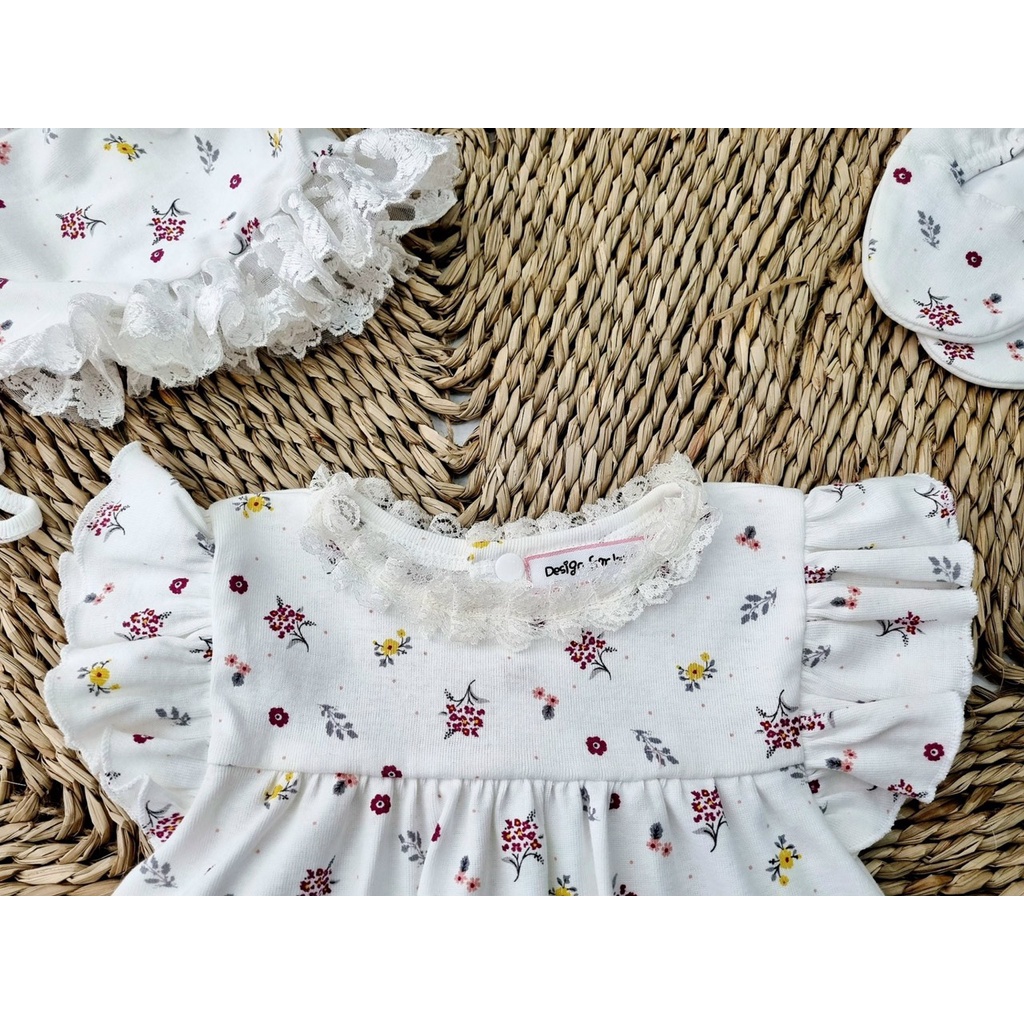 Bodysuit bé gái sơ sinh  [𝐓𝐀̣̆𝐍𝐆 𝐊𝐄̀𝐌 MŨ + 𝐆𝐈𝐀̀𝐘 𝐕𝐀̉𝐈 SU SHOP- Body cotton